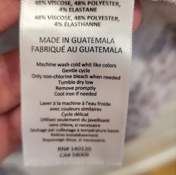 🚨 Price REDUCED 🚨 for a limited time! Super Soft Pullover - Picture 7 of 9